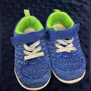Toddler/Baby boy shoes size 6